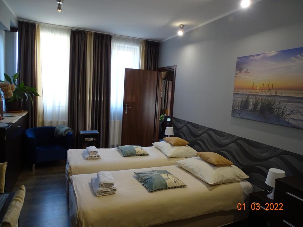 Noclegi Nad Morzem U Kasi Gdansk Ngoại thất bức ảnh